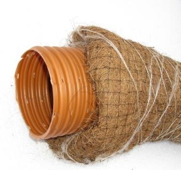 Дренажная труба с фильтром из кокосового волокна
